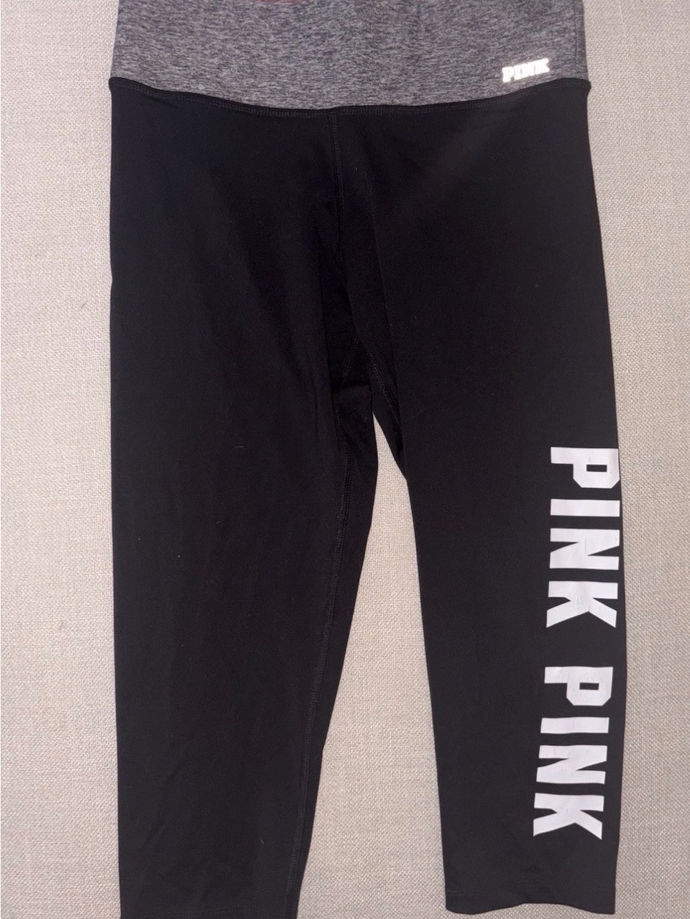Victoria's Secret PINK Black Small Capri Leggings Y2K Yoga Athletic Mid Rise